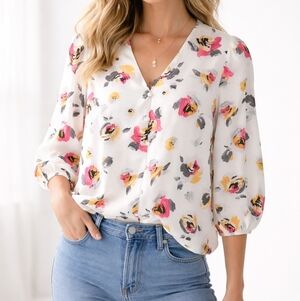 White House Black Market Floral Button Blouse NWT Size 14 Satin Feel